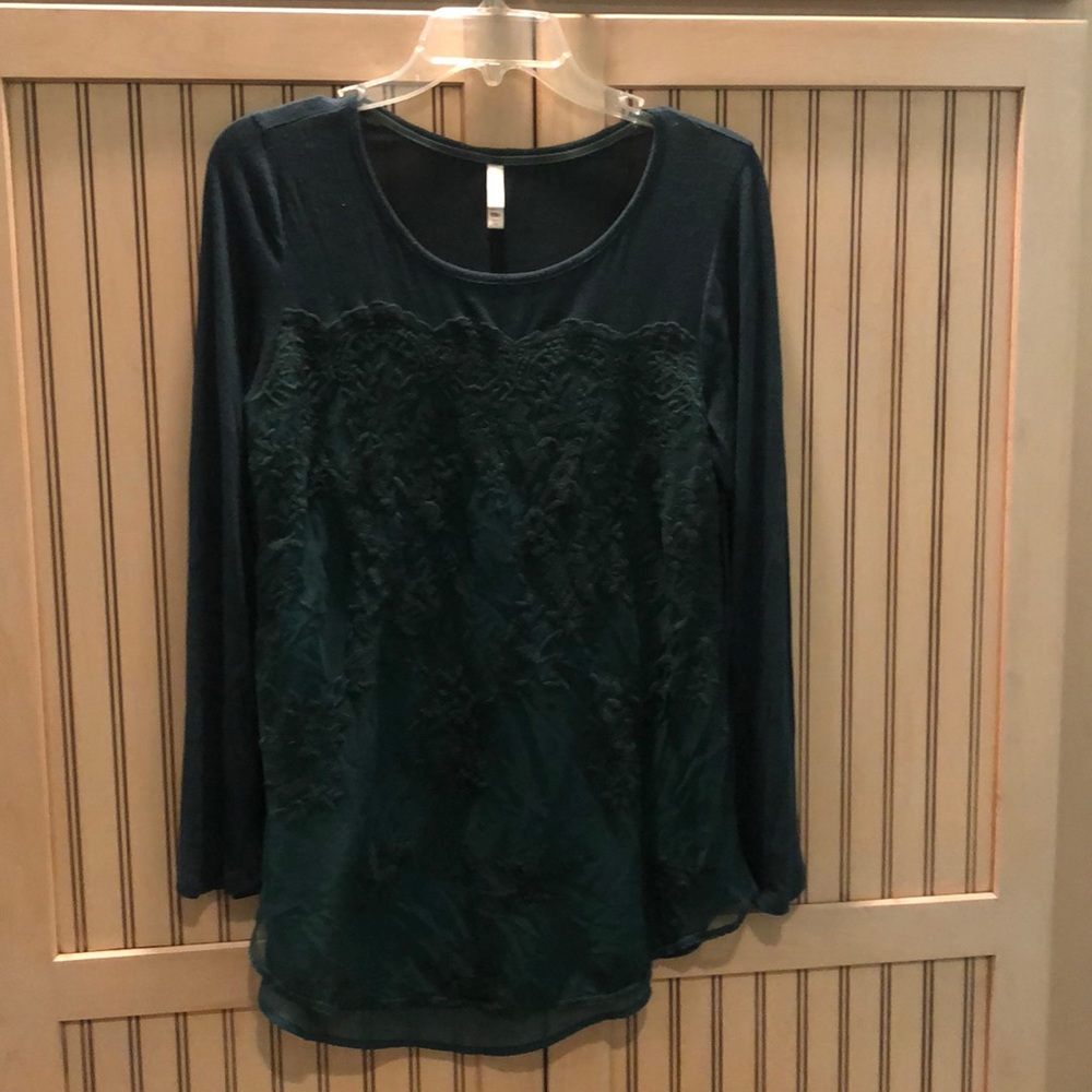 Women’s Lace Blouse